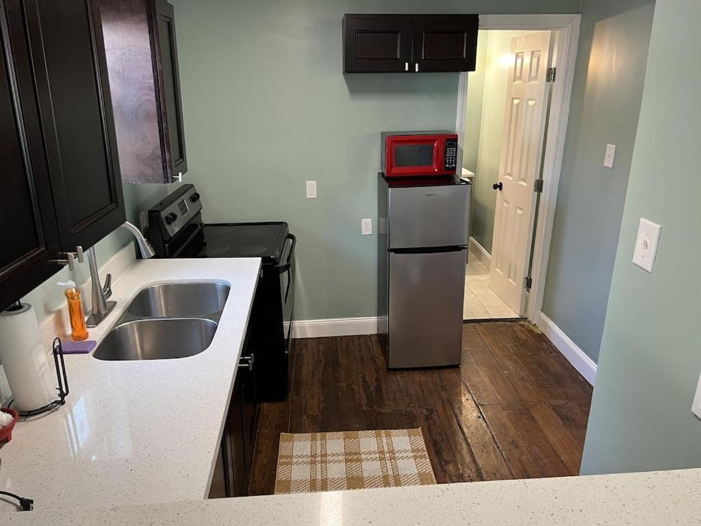 Appartamento Chillpad Blocks From Frenchquarters New Orleans Esterno foto