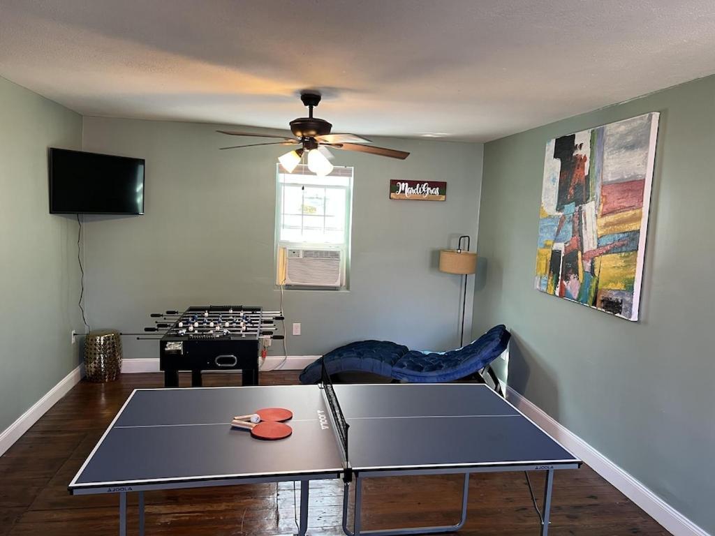 Appartamento Chillpad Blocks From Frenchquarters New Orleans Esterno foto