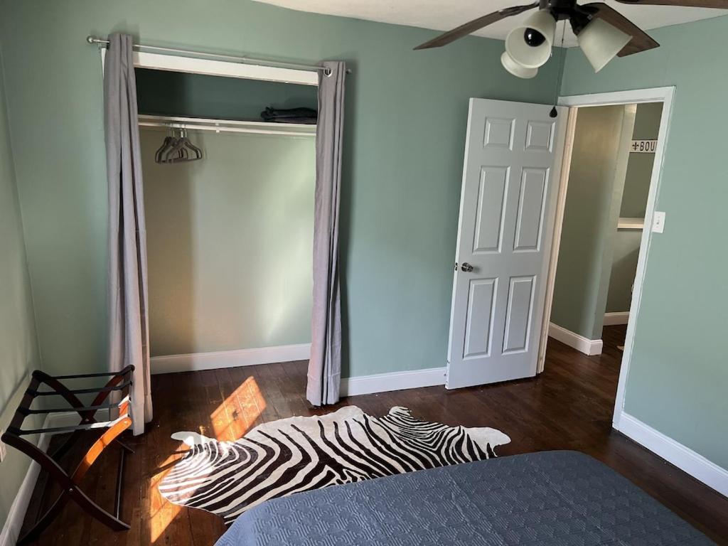 Appartamento Chillpad Blocks From Frenchquarters New Orleans Esterno foto
