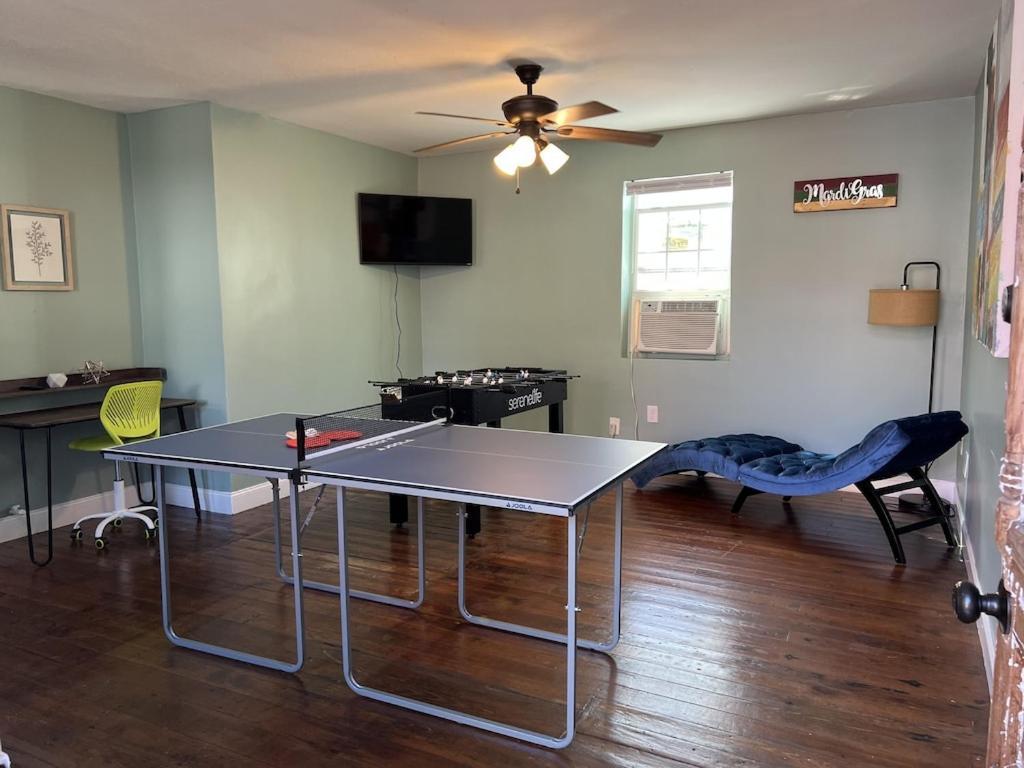 Appartamento Chillpad Blocks From Frenchquarters New Orleans Esterno foto